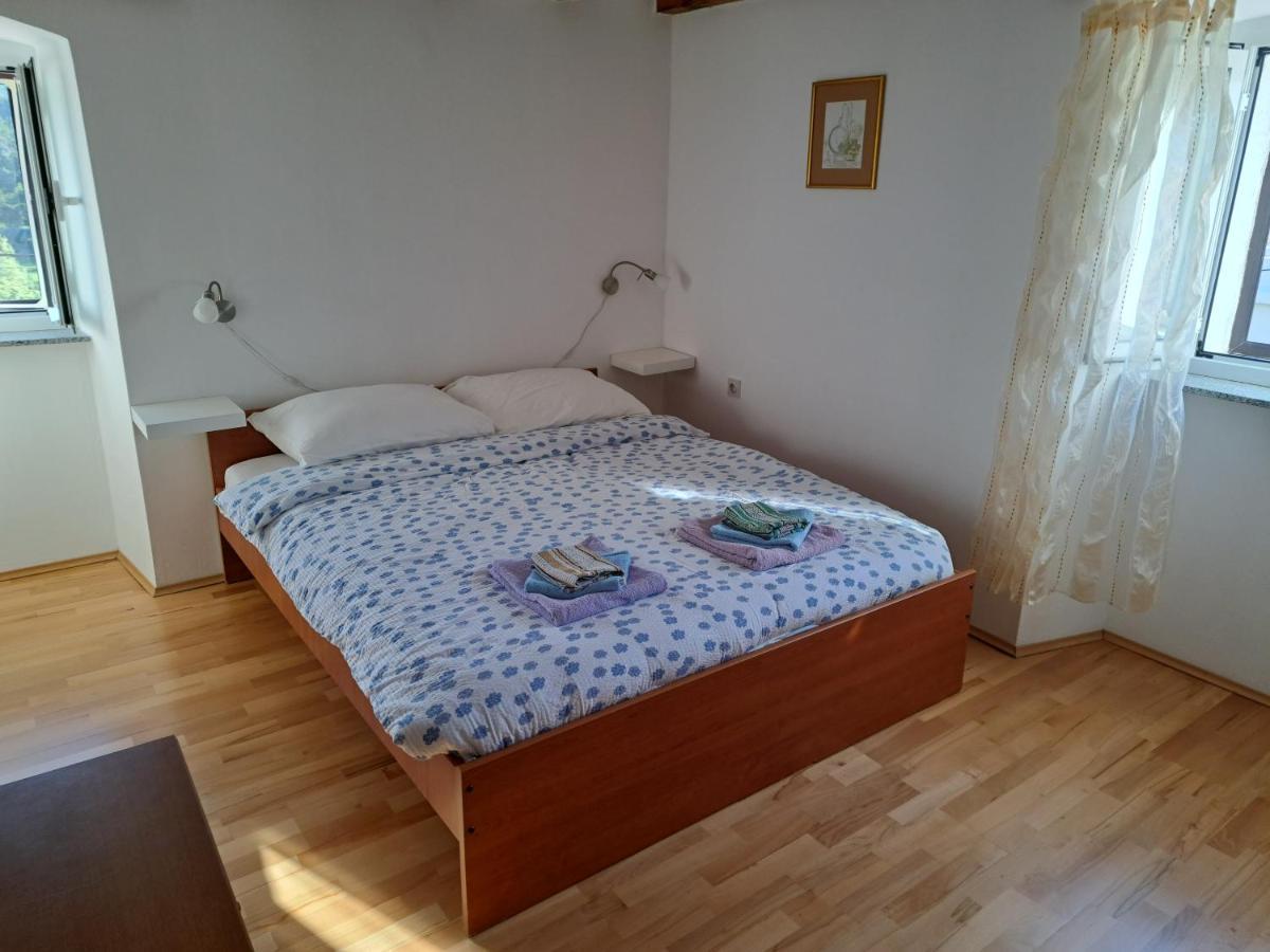 Holiday Home Pernat Exterior photo