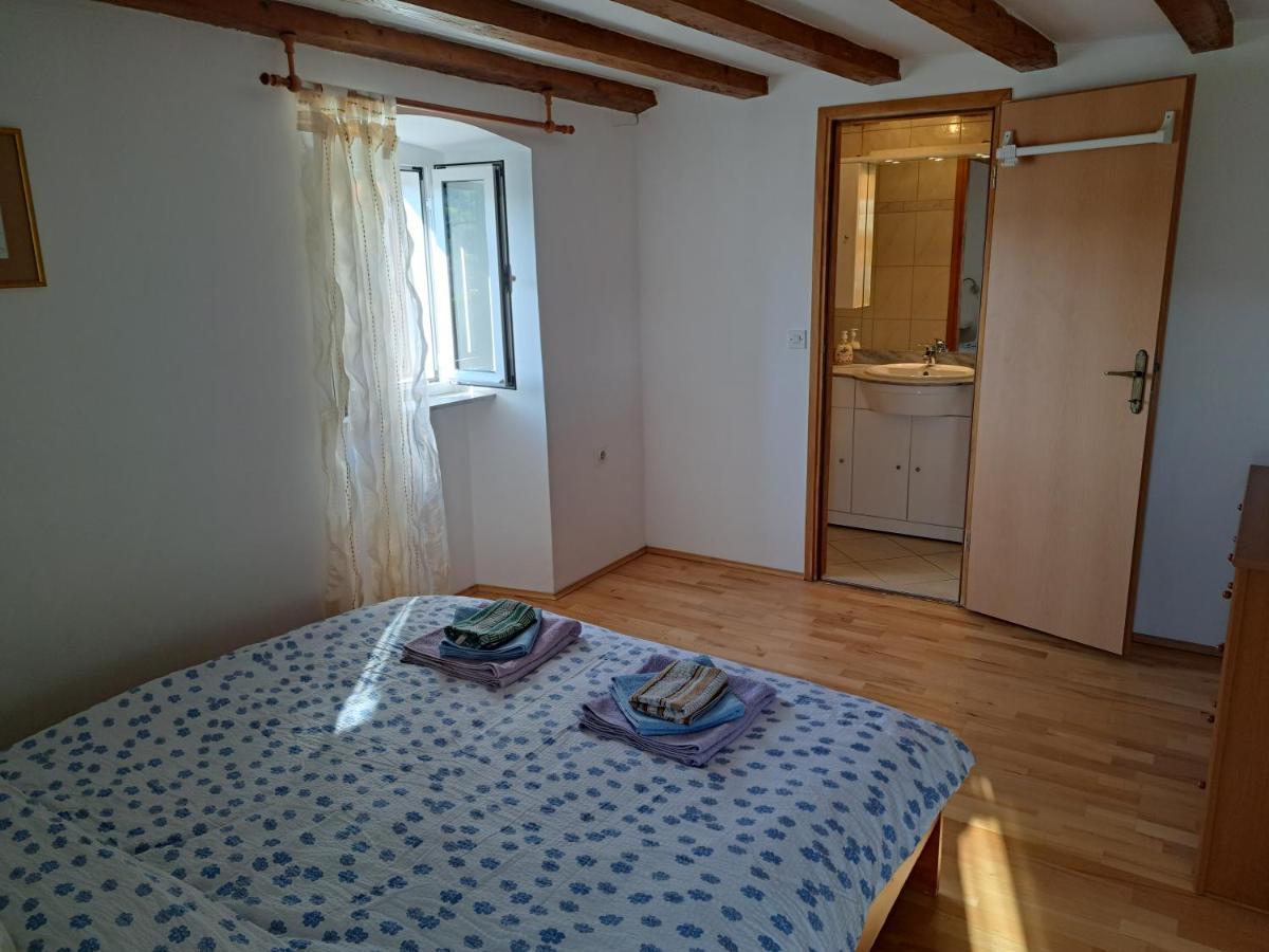 Holiday Home Pernat Exterior photo